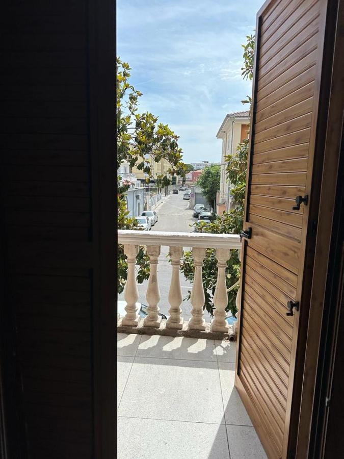 City Center Shkodra B&B Extérieur photo