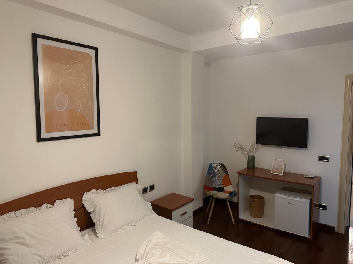 City Center Shkodra B&B Extérieur photo