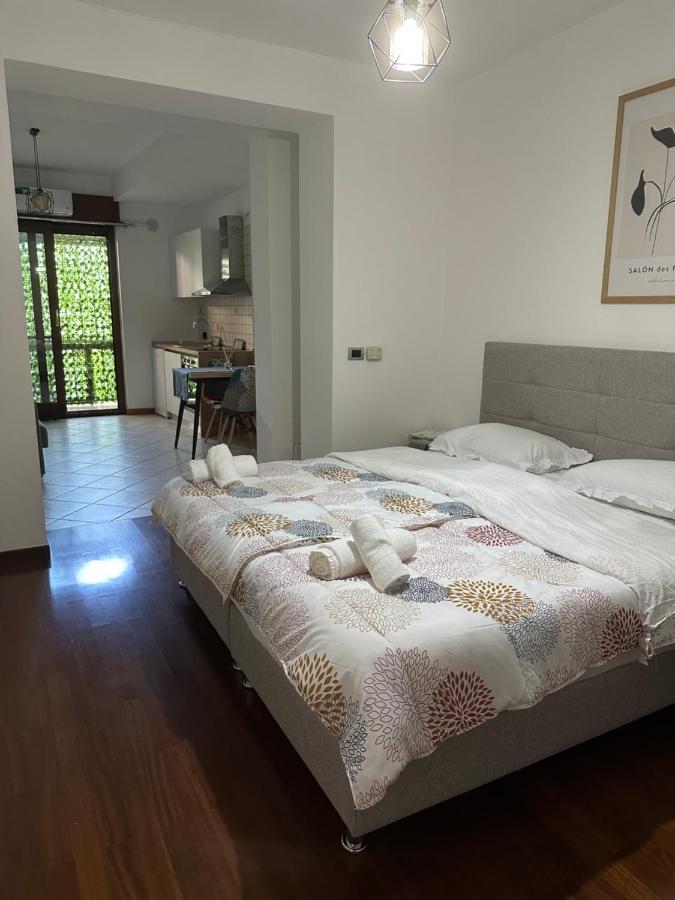 City Center Shkodra B&B Extérieur photo